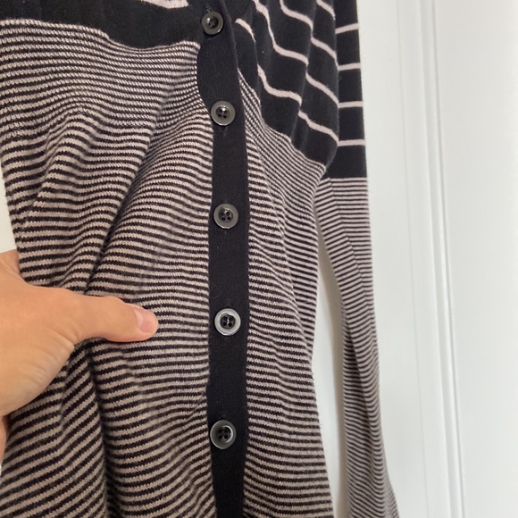 GUC Nevada button down cardigan in size M 10 - Picture 3 of 5